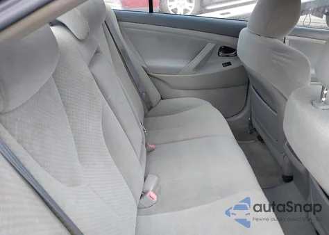 2007 Toyota Camry Le z USA, uszkodzony, nr VIN 4T1BE46K97U719952